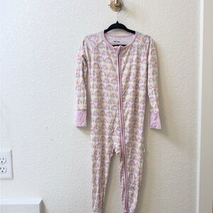 Little sleepies rainbow print 18/24m